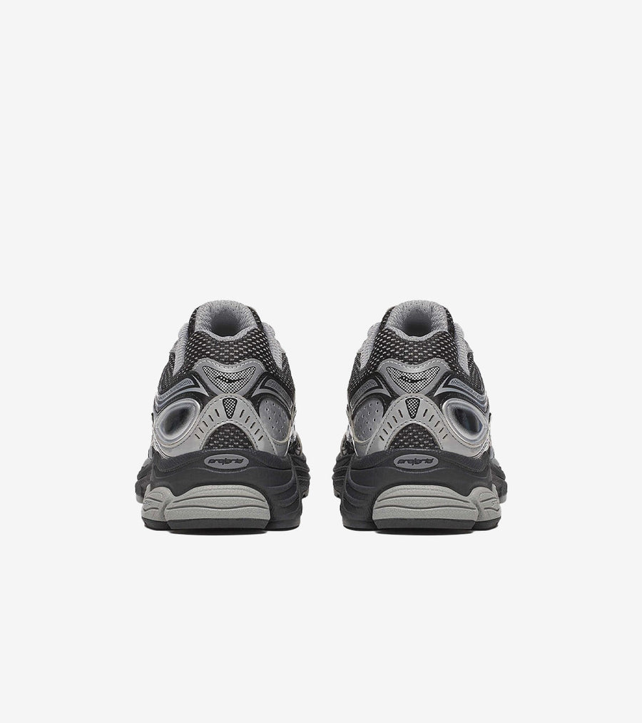 Saucony PROGRID OMNI 9 OG Black Silver 4