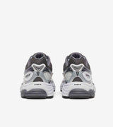 Saucony ProGrid Omni 9 Microchip 4